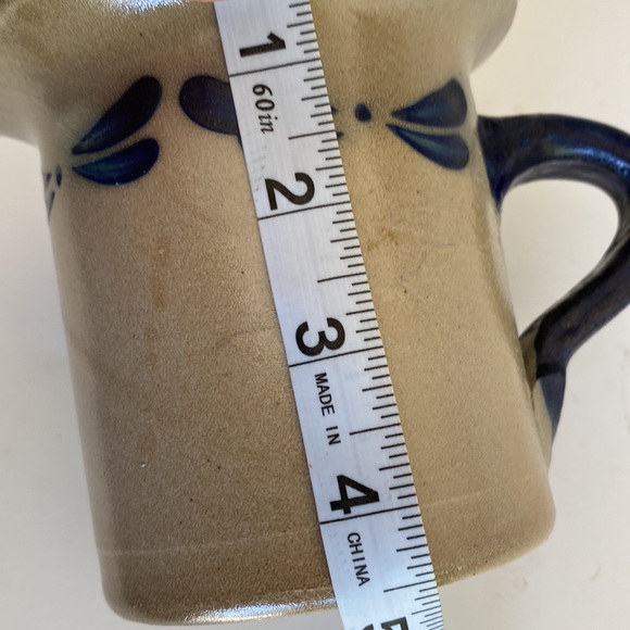 Vintage Stoneware Pottery Set of 2 - Picture 9 of 9